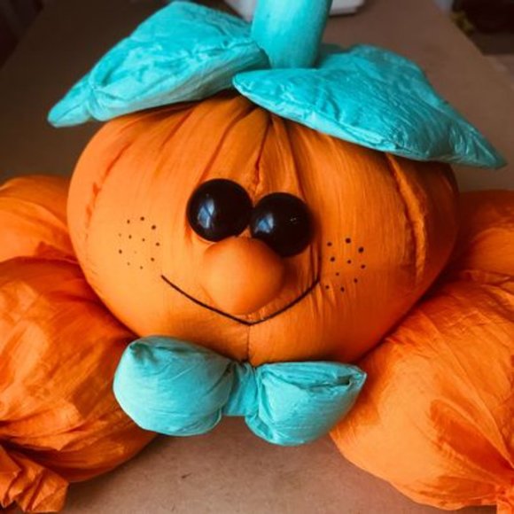 Puff-A-Lum Pumpkin Autumn Decor - Picture 5 of 5